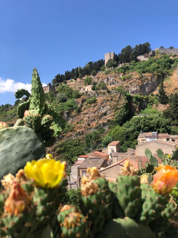Casa Paradiso Castronuovo di Sicilia 外观 照片
